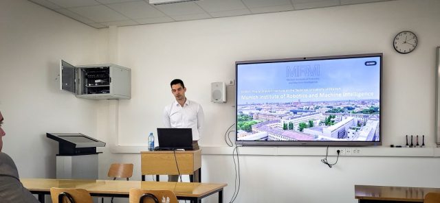 Predavanje Luke Miškovića Predavanje Luke Miškovića